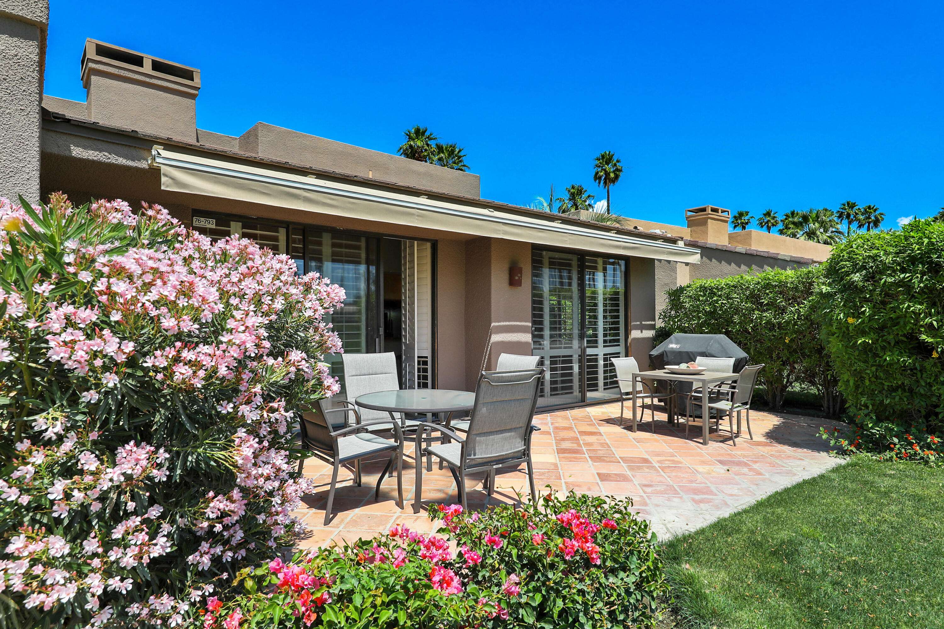 Palm Desert, CA 92211,76793 Chrysanthemum WAY