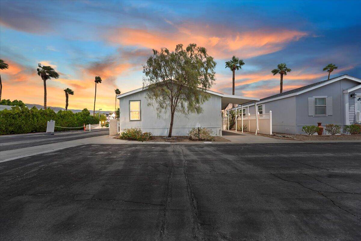 Desert Hot Springs, CA 92240,14777 Palm Drive, Spc 69