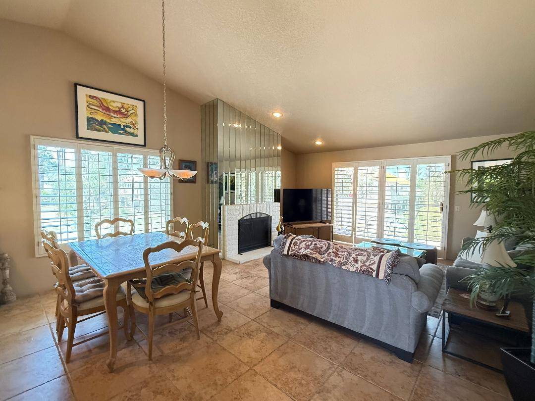 Palm Desert, CA 92211,688 Vista Lago CIR N