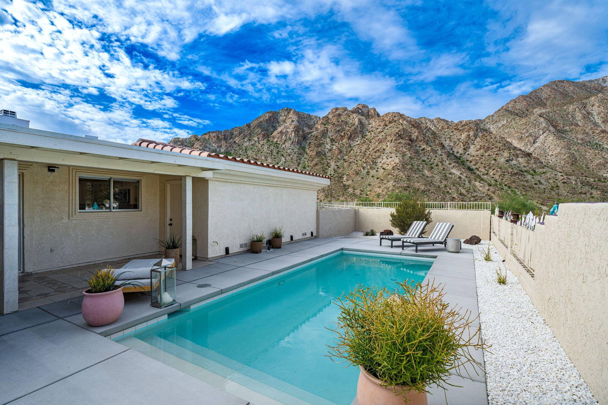 La Quinta, CA 92253,53680 Avenida Montezuma