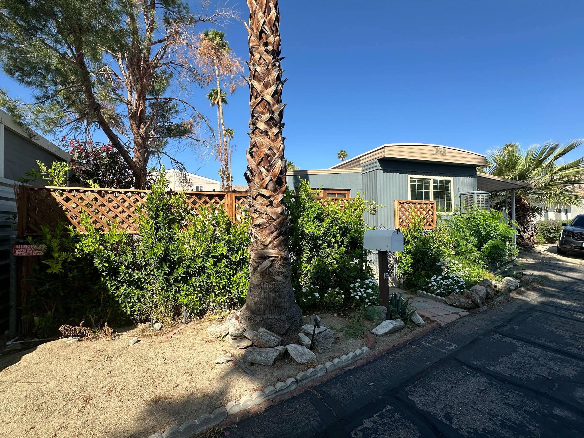 Palm Desert, CA 92260,15 Lazy B DR