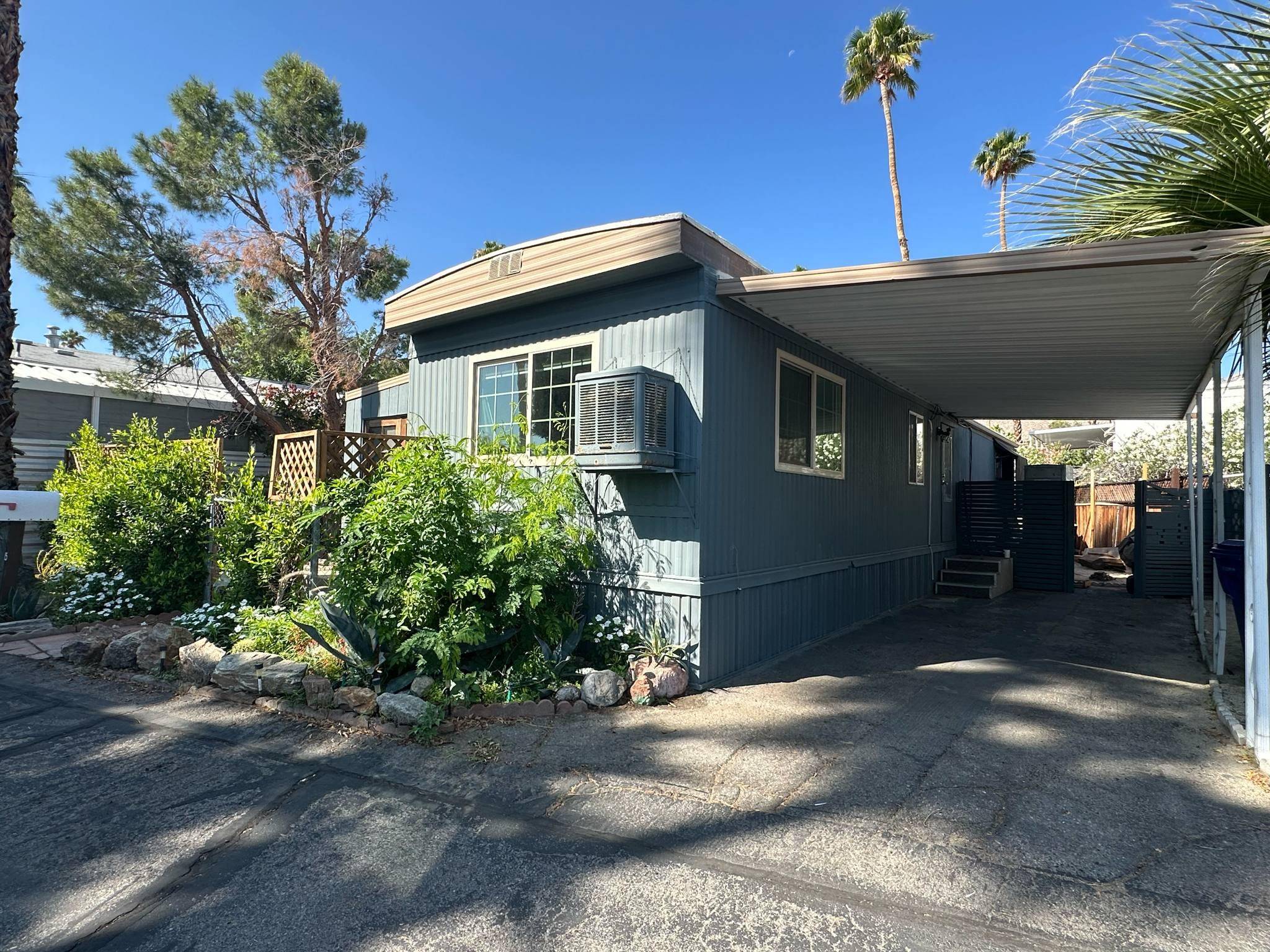 Palm Desert, CA 92260,15 Lazy B DR