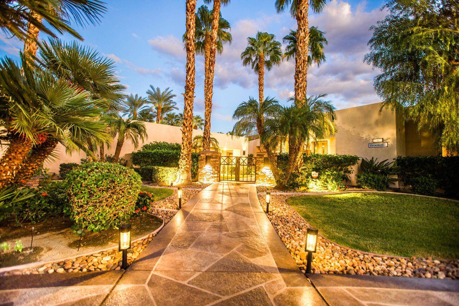 La Quinta, CA 92253,79465 Brookville