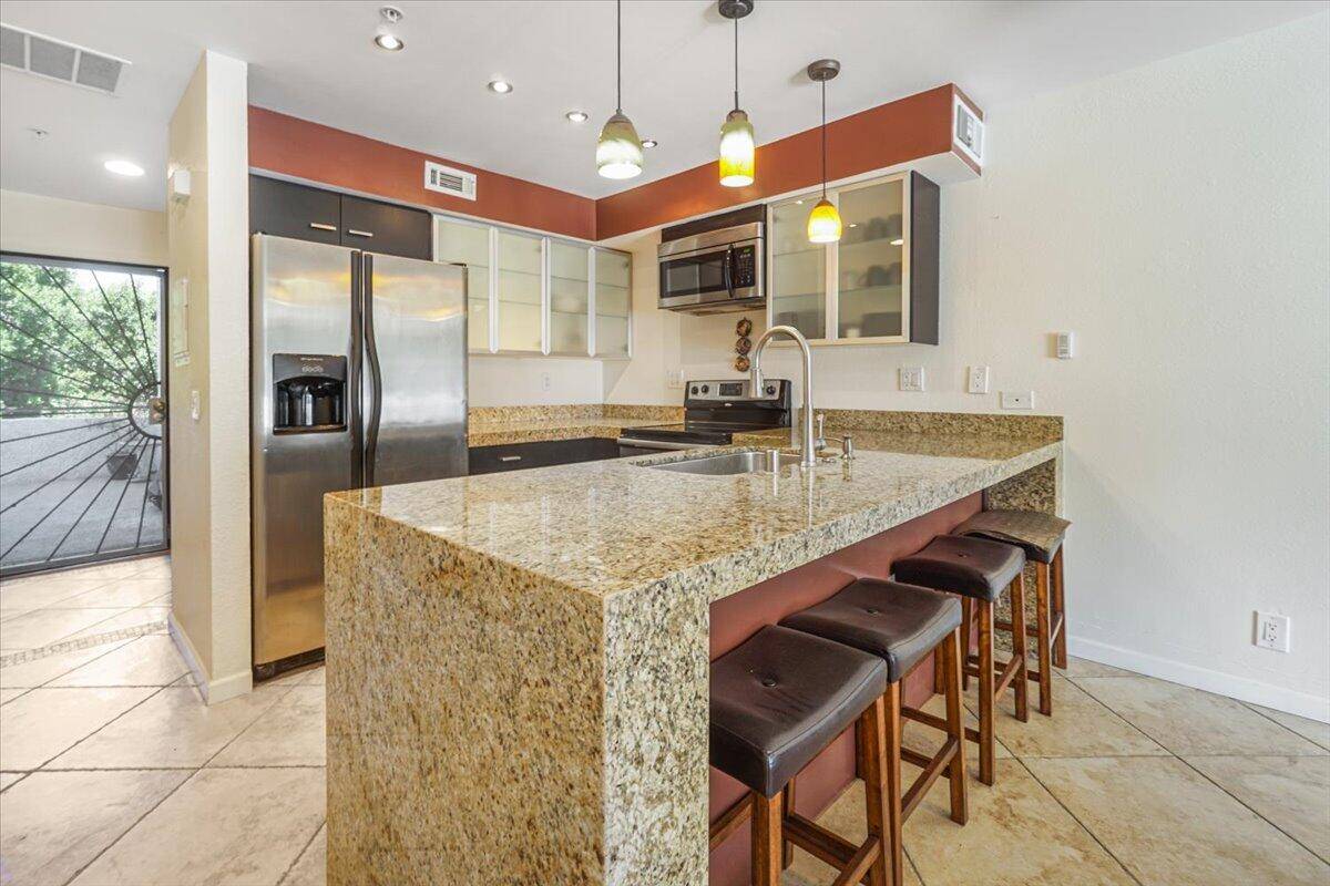 Palm Springs, CA 92262,280 S Avenida Caballeros #238
