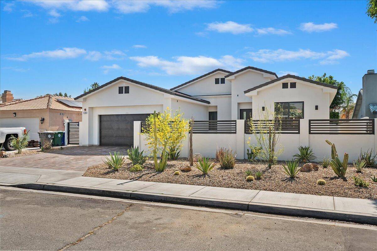 Cathedral City, CA 92234,31260 Avenida La Paloma