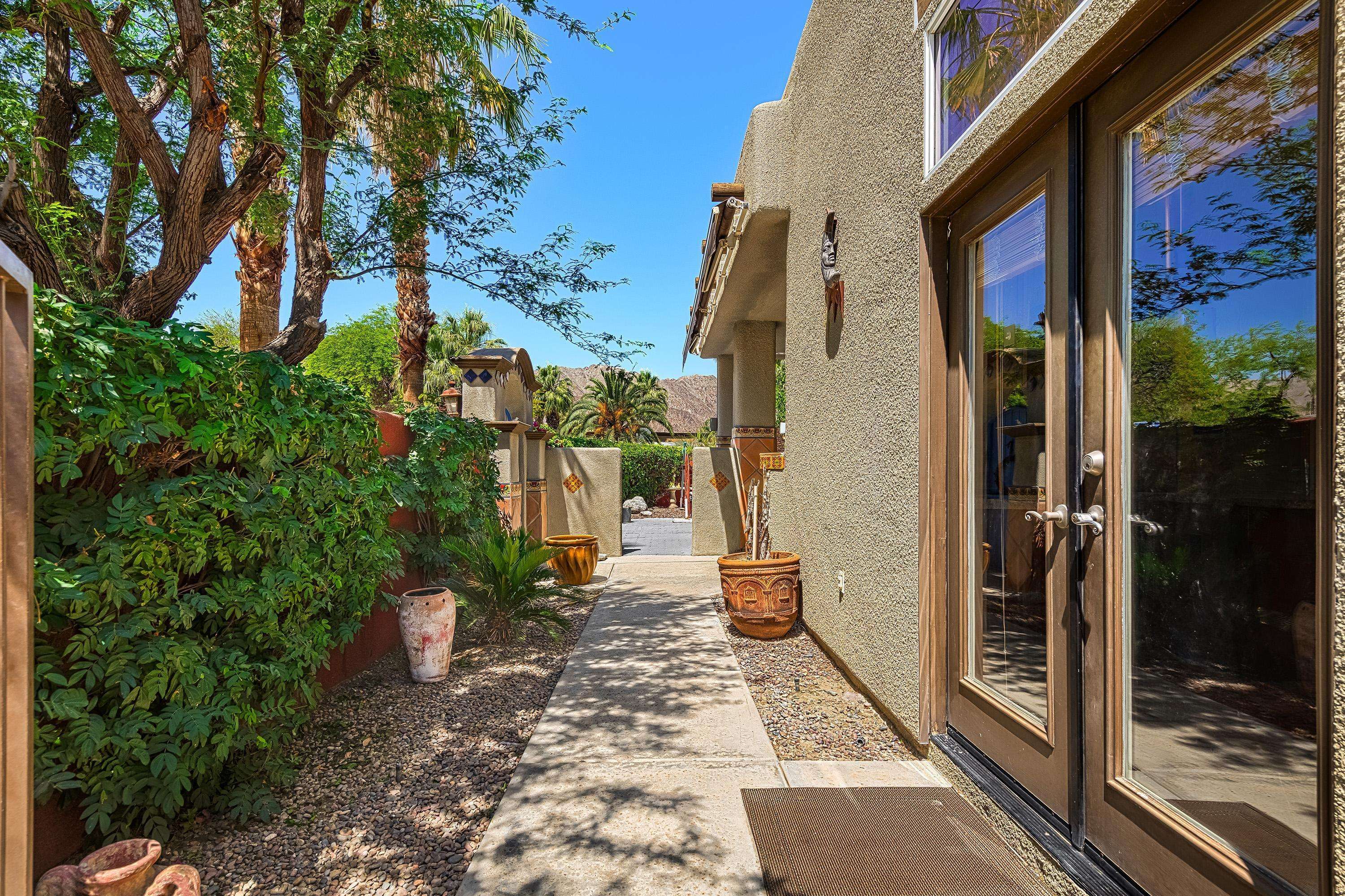 La Quinta, CA 92253,78270 Avenida Nuestra
