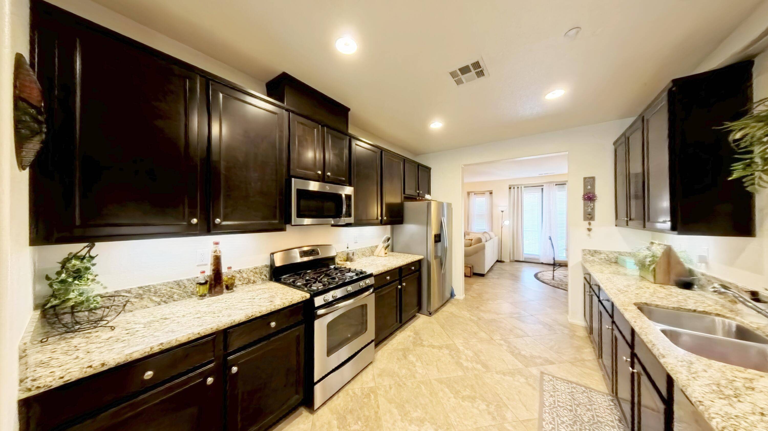 Palm Desert, CA 92211,238 Paseo Bravo