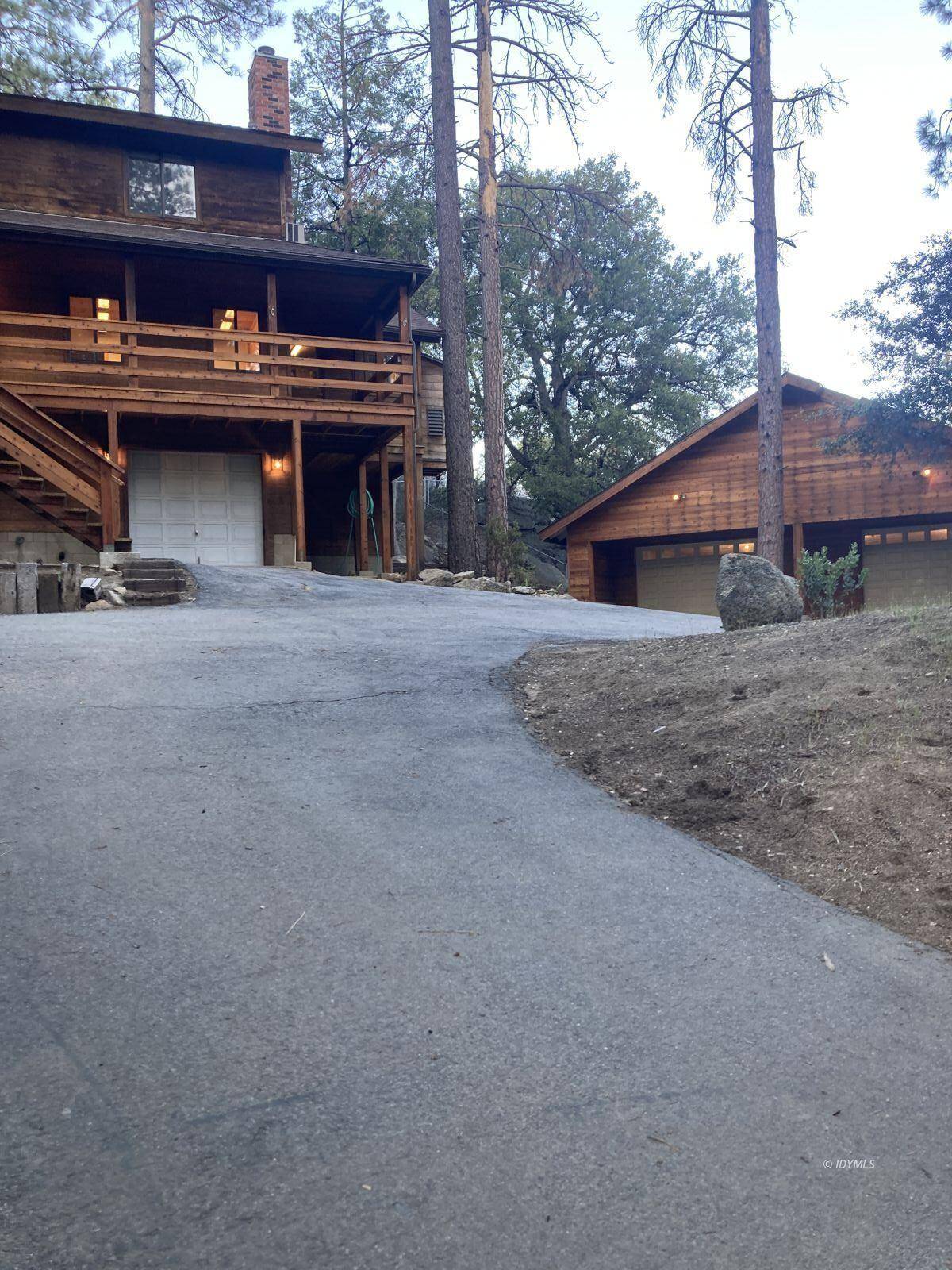 Idyllwild, CA 92549,25500 Foster Lake RD