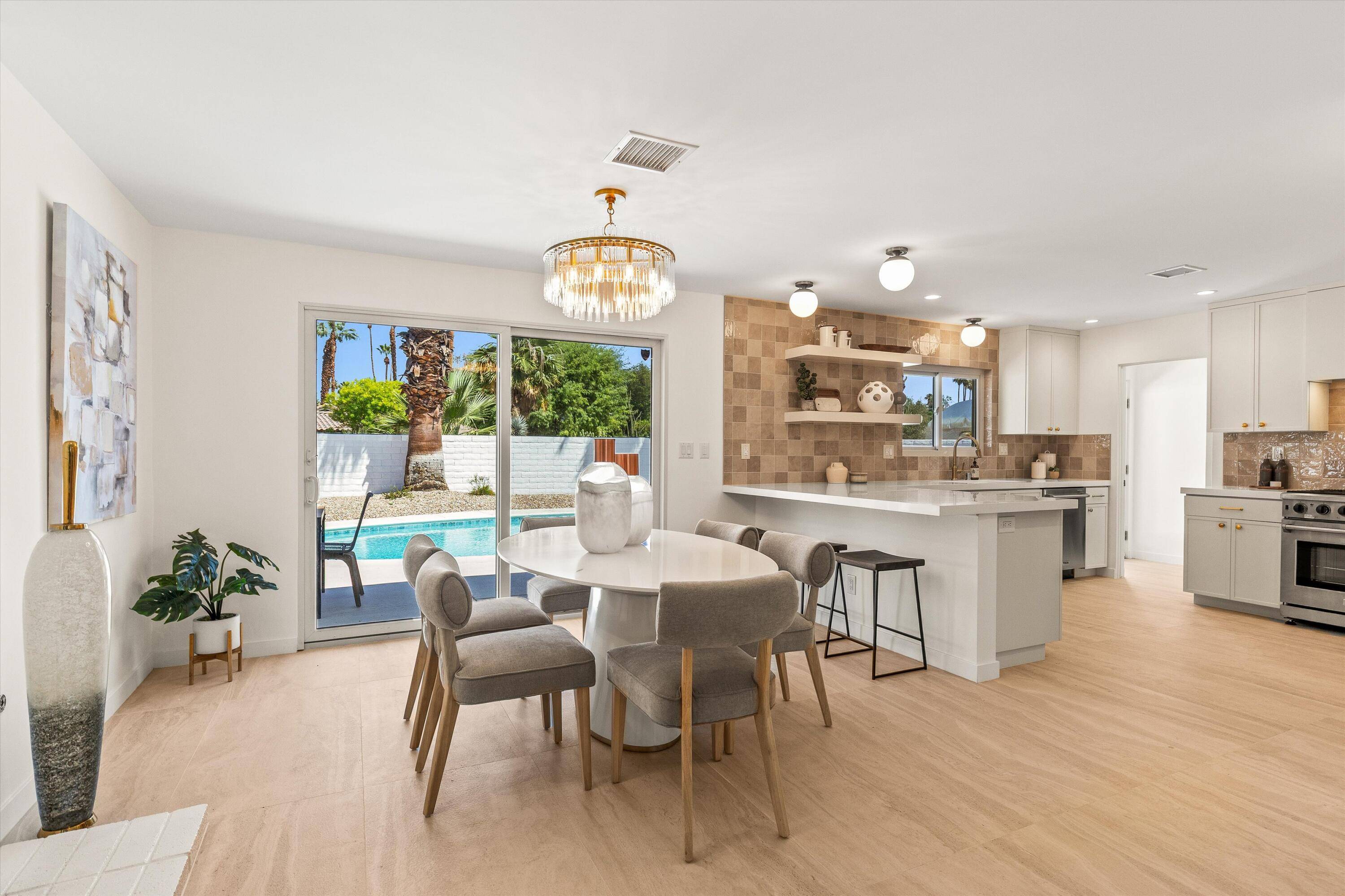 Palm Springs, CA 92264,1177 S Farrell DR