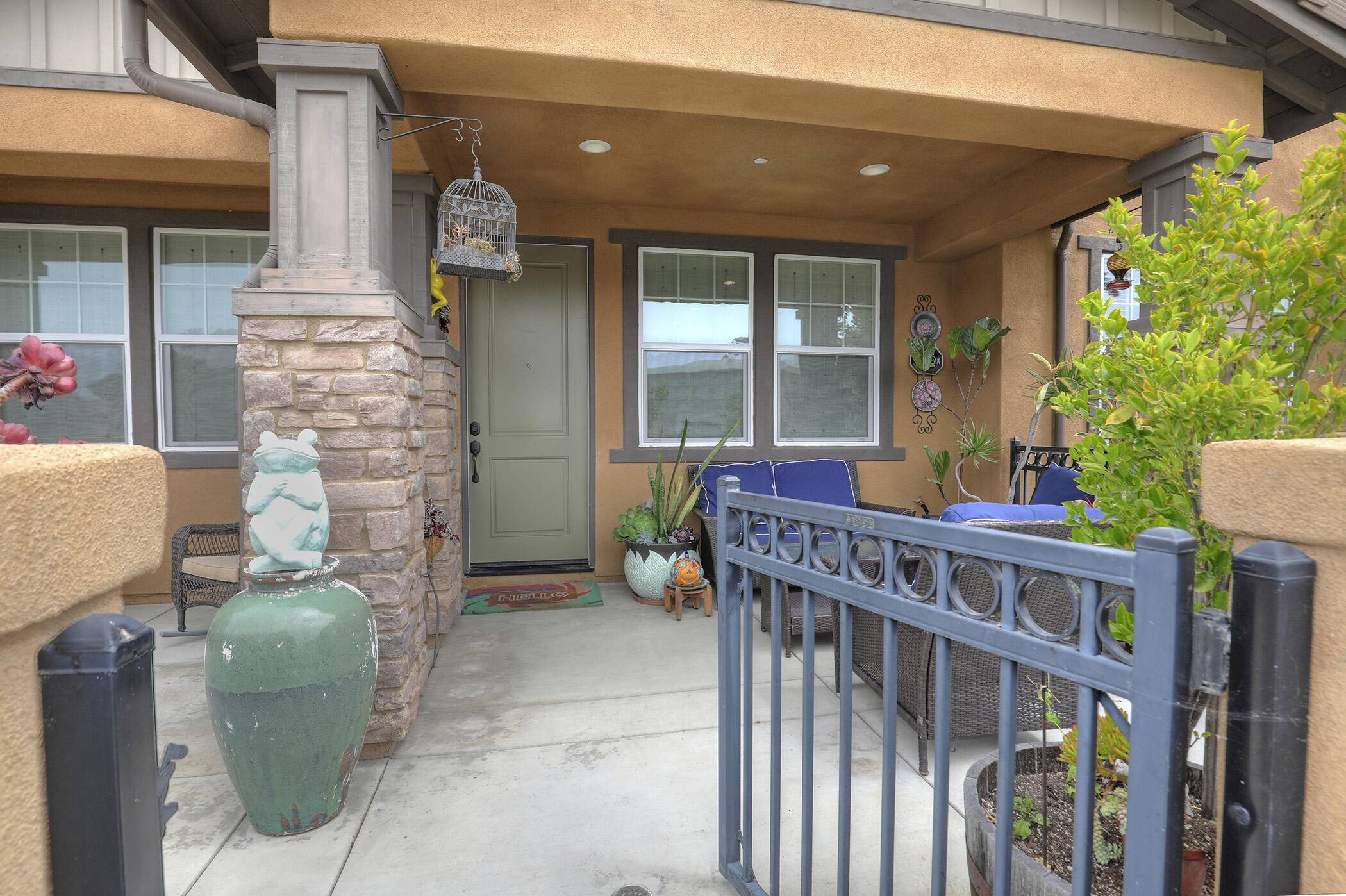 Goleta, CA 93117,6607 Fathom WAY