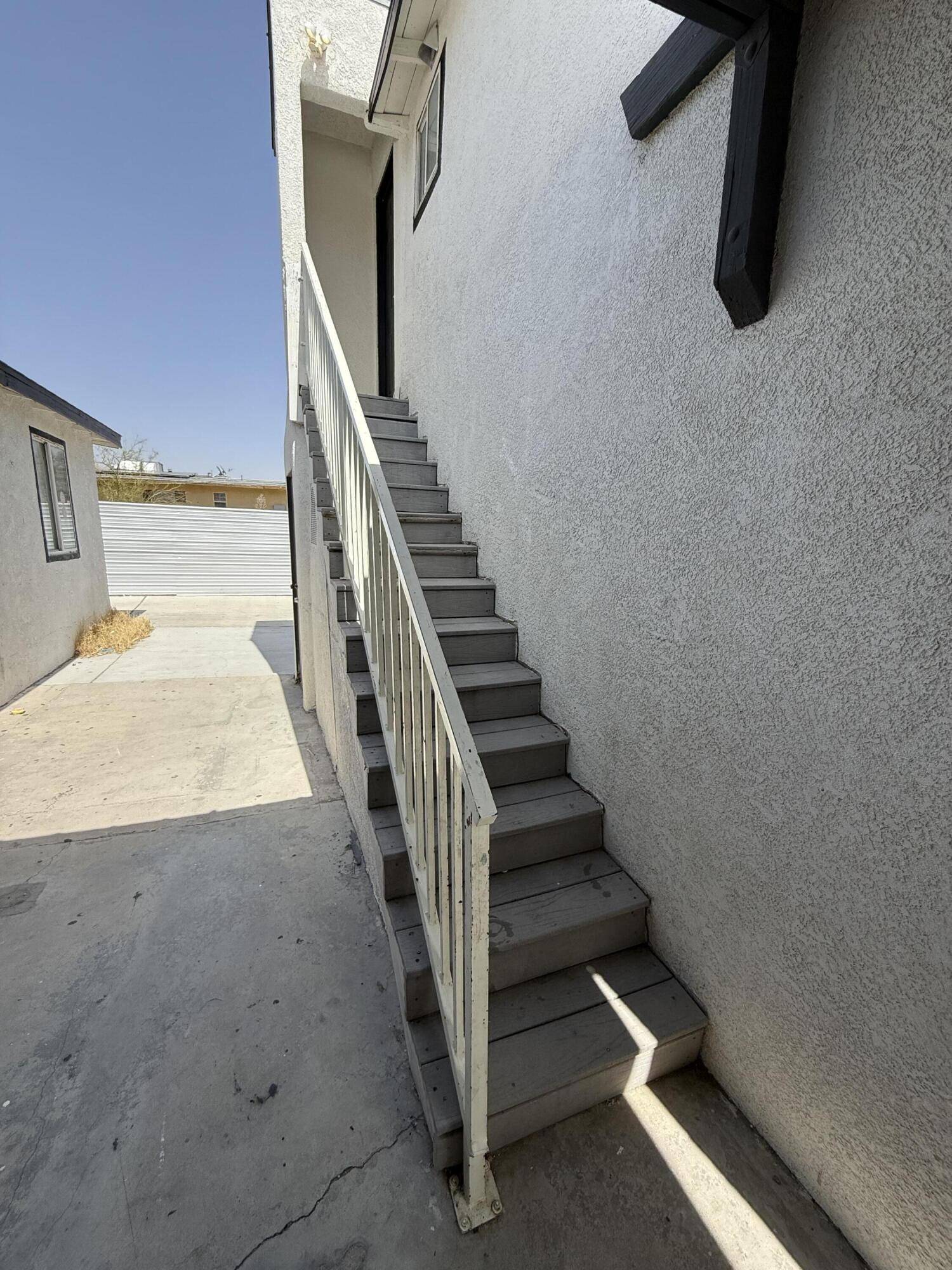 Desert Hot Springs, CA 92240,66321 Buena Vista AVE #3