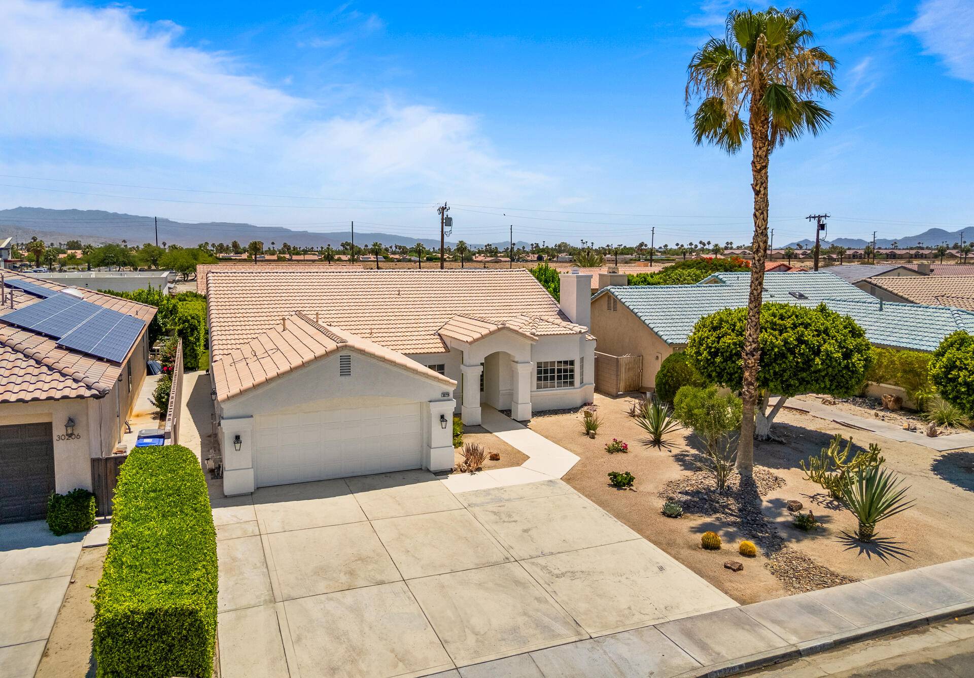 Cathedral City, CA 92234,30226 Avenida Del Padre