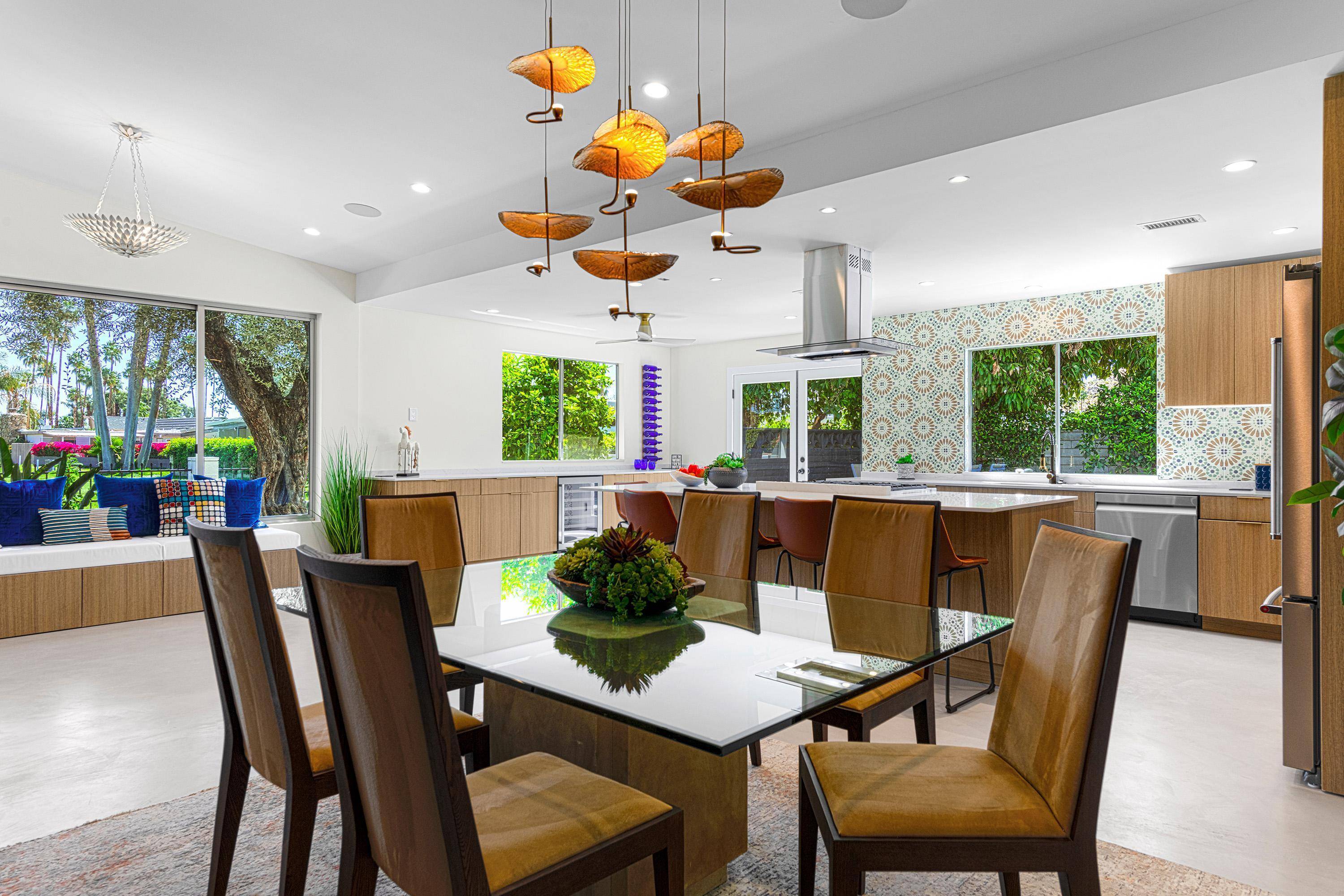 Palm Springs, CA 92264,5155 E Bobolink LN