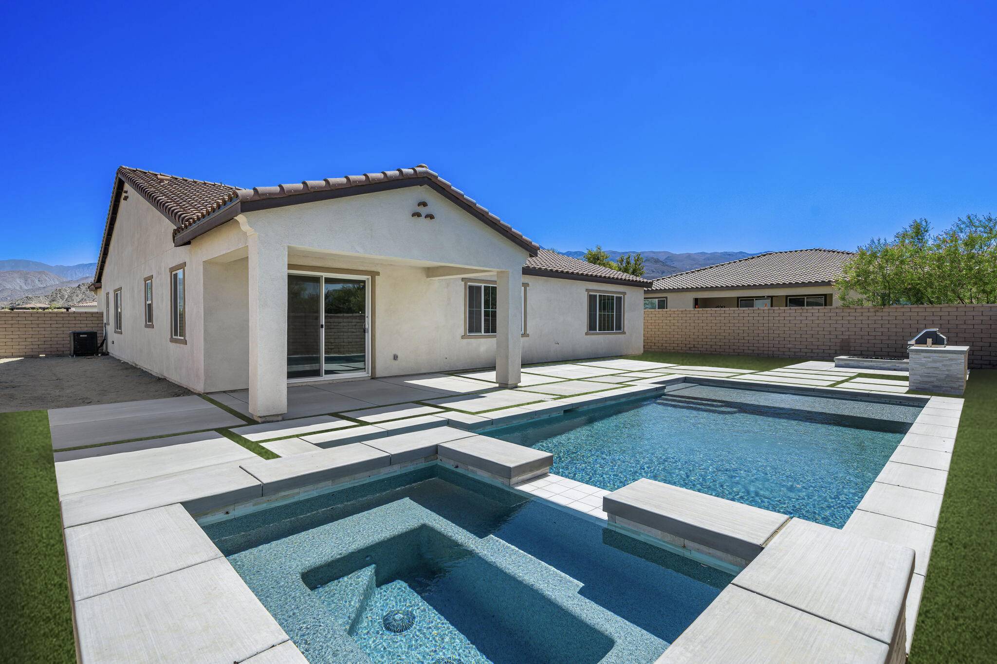 La Quinta, CA 92253,58229 Coral View WAY