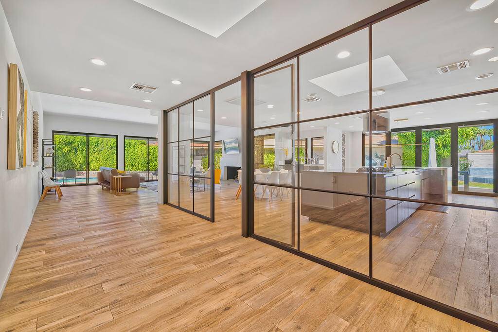 Rancho Mirage, CA 92270,12 Sussex CT