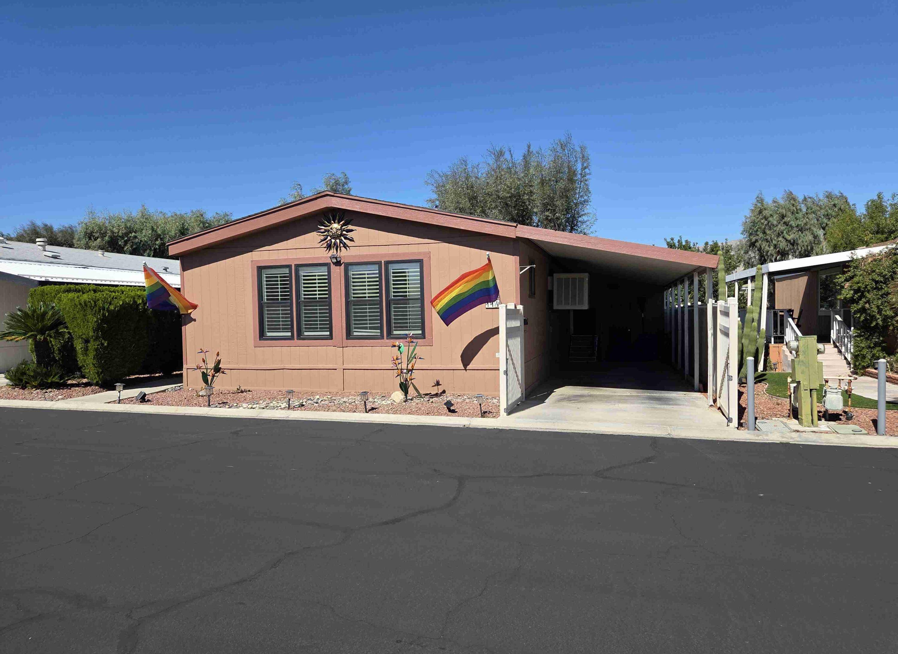 Desert Hot Springs, CA 92240,15300 Palm DR #114