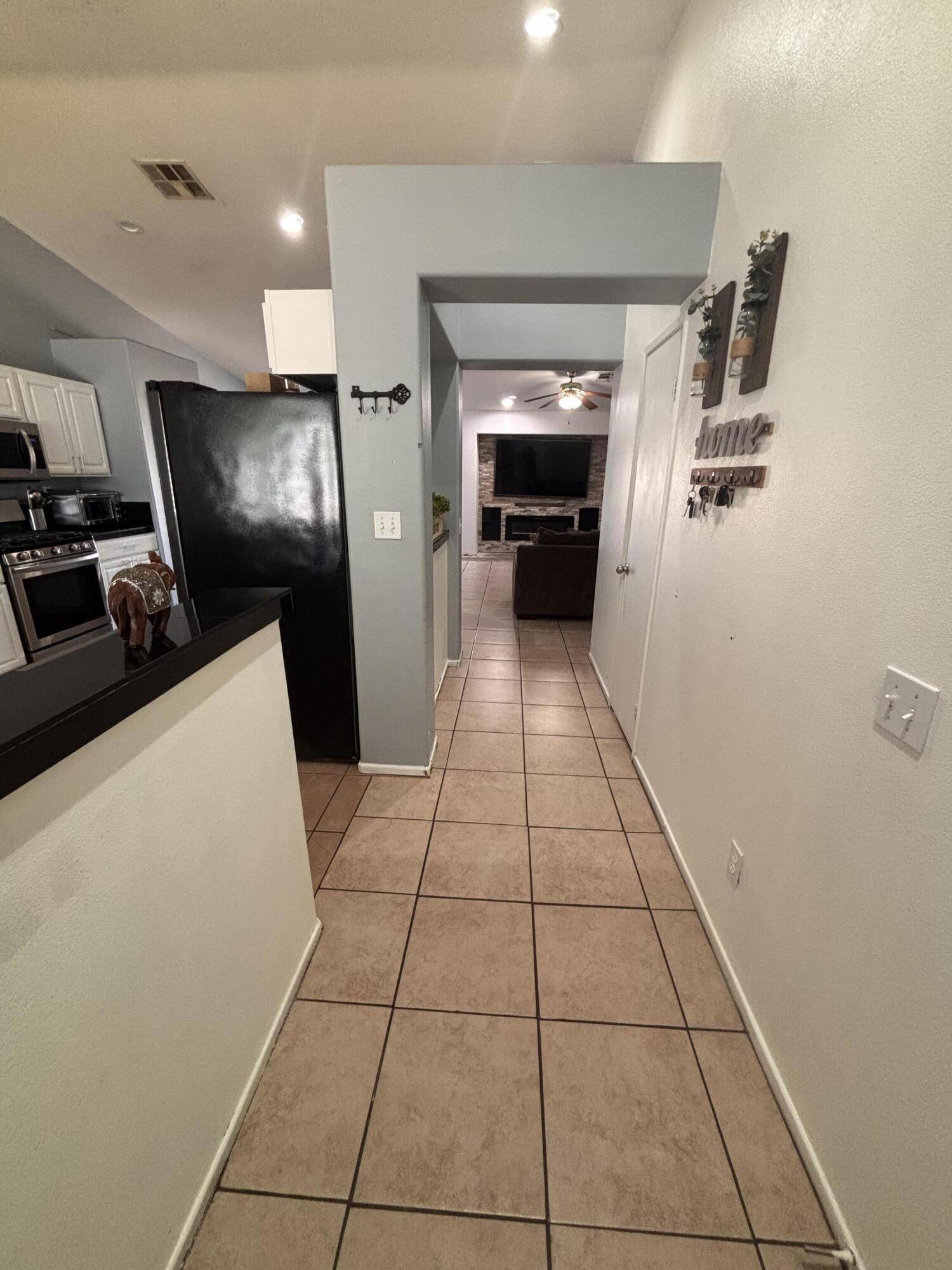 Thermal, CA 92274,1248 Malat AVE