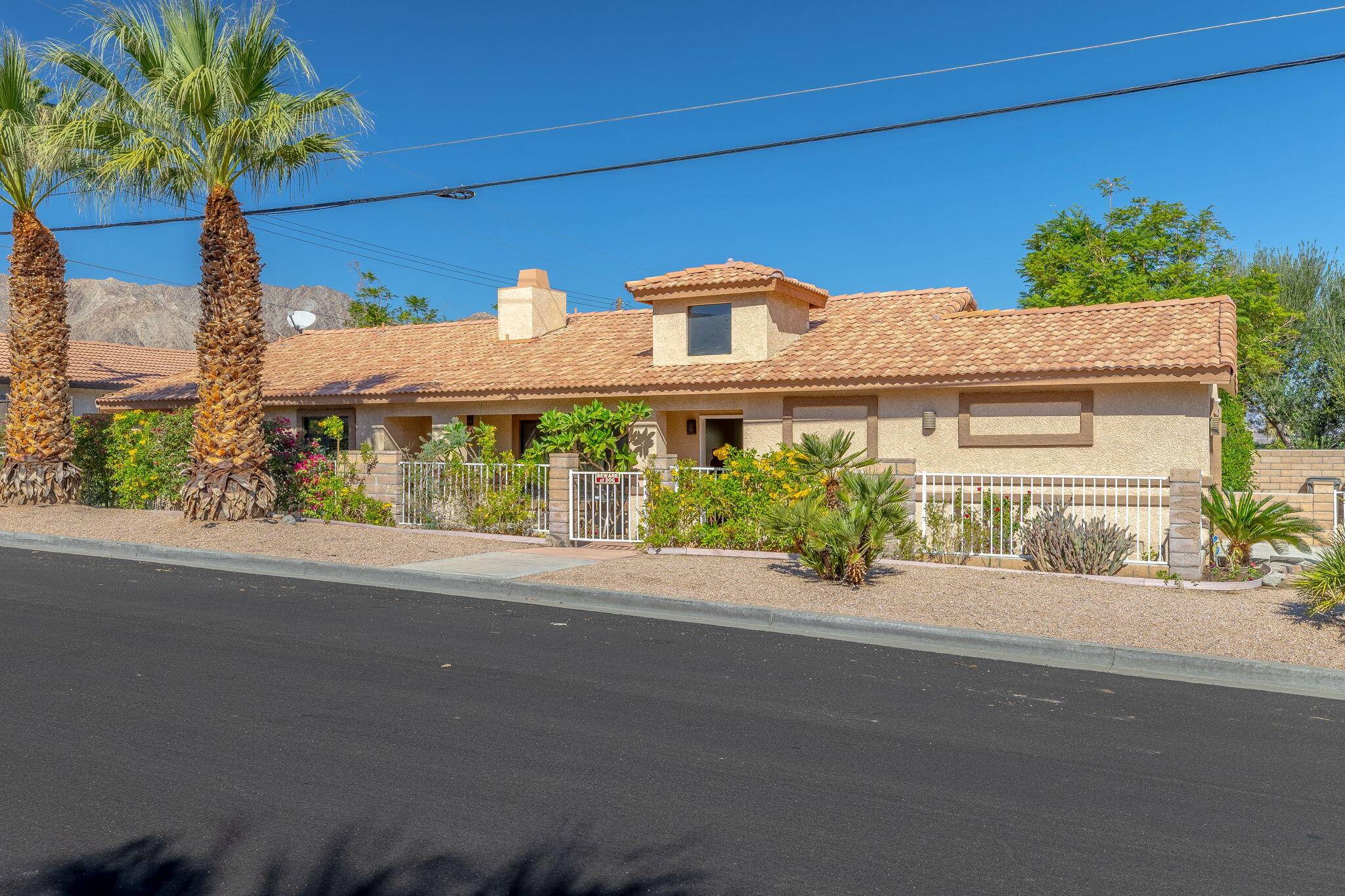 La Quinta, CA 92253,53995 Avenida Mendoza