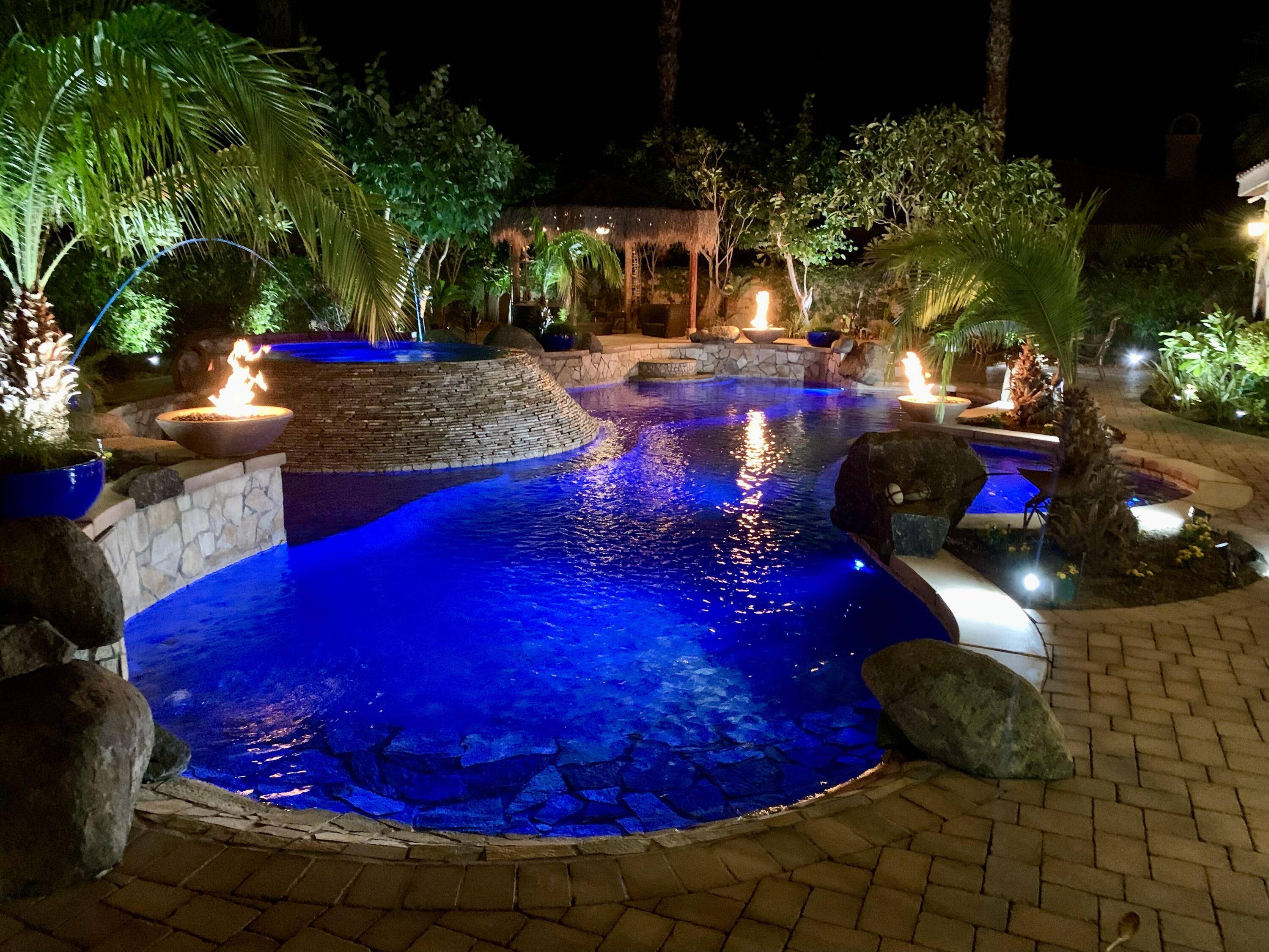 La Quinta, CA 92253,52382 Shining Star LN