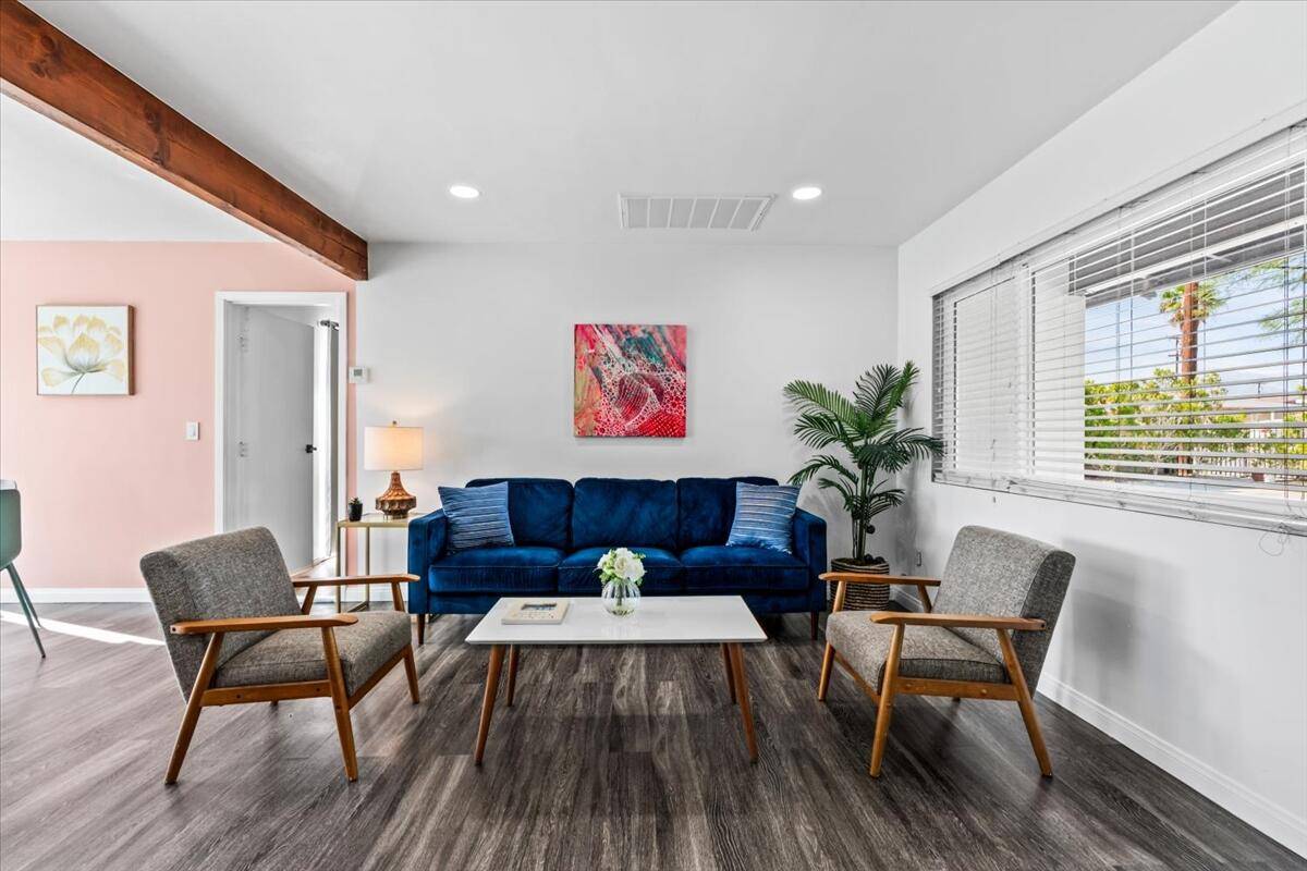 Palm Springs, CA 92262,359 W Bon Air DR