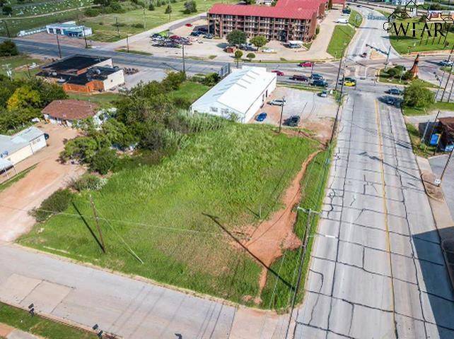Wichita County, TX 76301,1700-1702 6TH STREET
