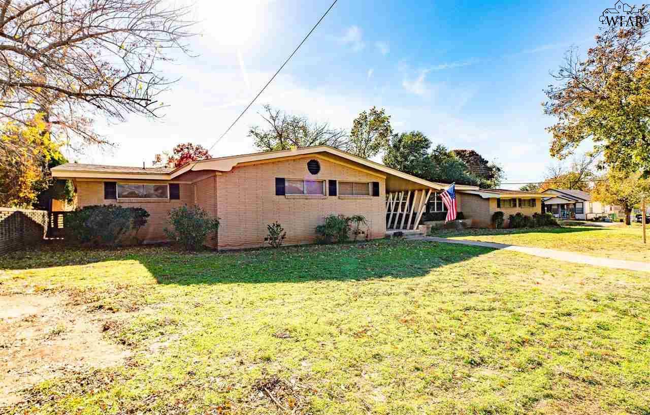 Henrietta, TX 76365,715 W SOUTH STREET