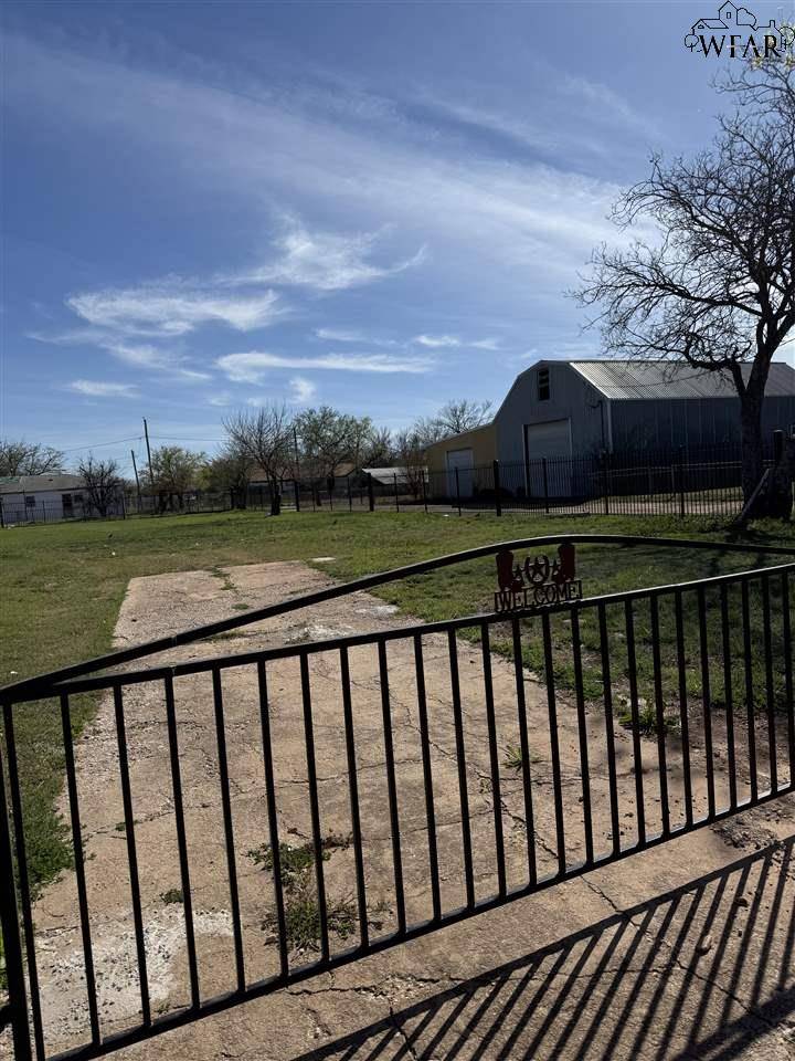 Wichita Falls, TX 76306,3021 BORTON STREET