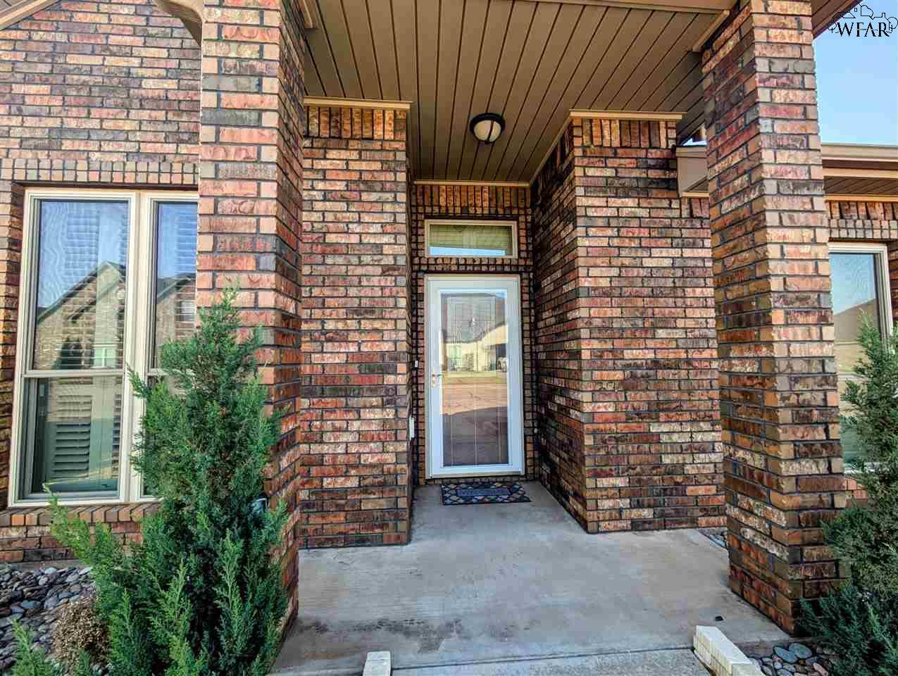 Burkburnett, TX 76354,821 COULTER DRIVE
