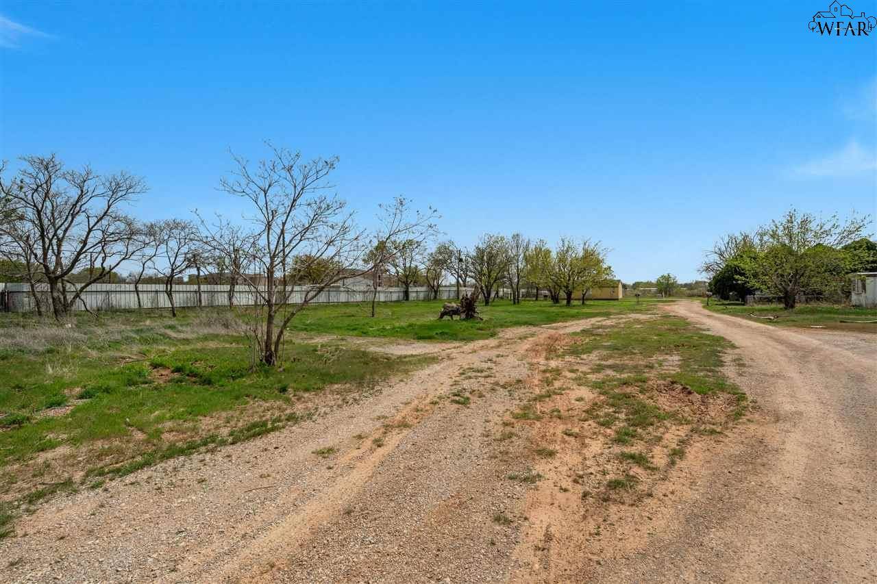Wichita Falls, TX 76310,4419 ULEN LANE