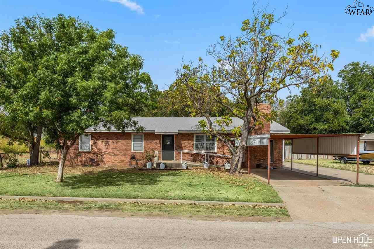 Archer City, TX 76351,505 S SYCAMORE STREET