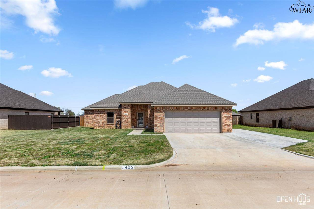 Burkburnett, TX 76354,1425 AMHERST STREET