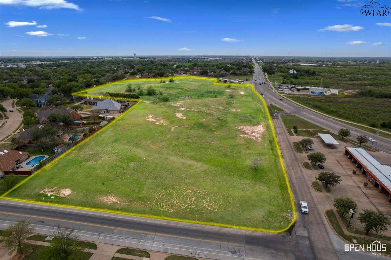 Wichita Falls, TX 76310,2701 FAIRWAY BOULEVARD