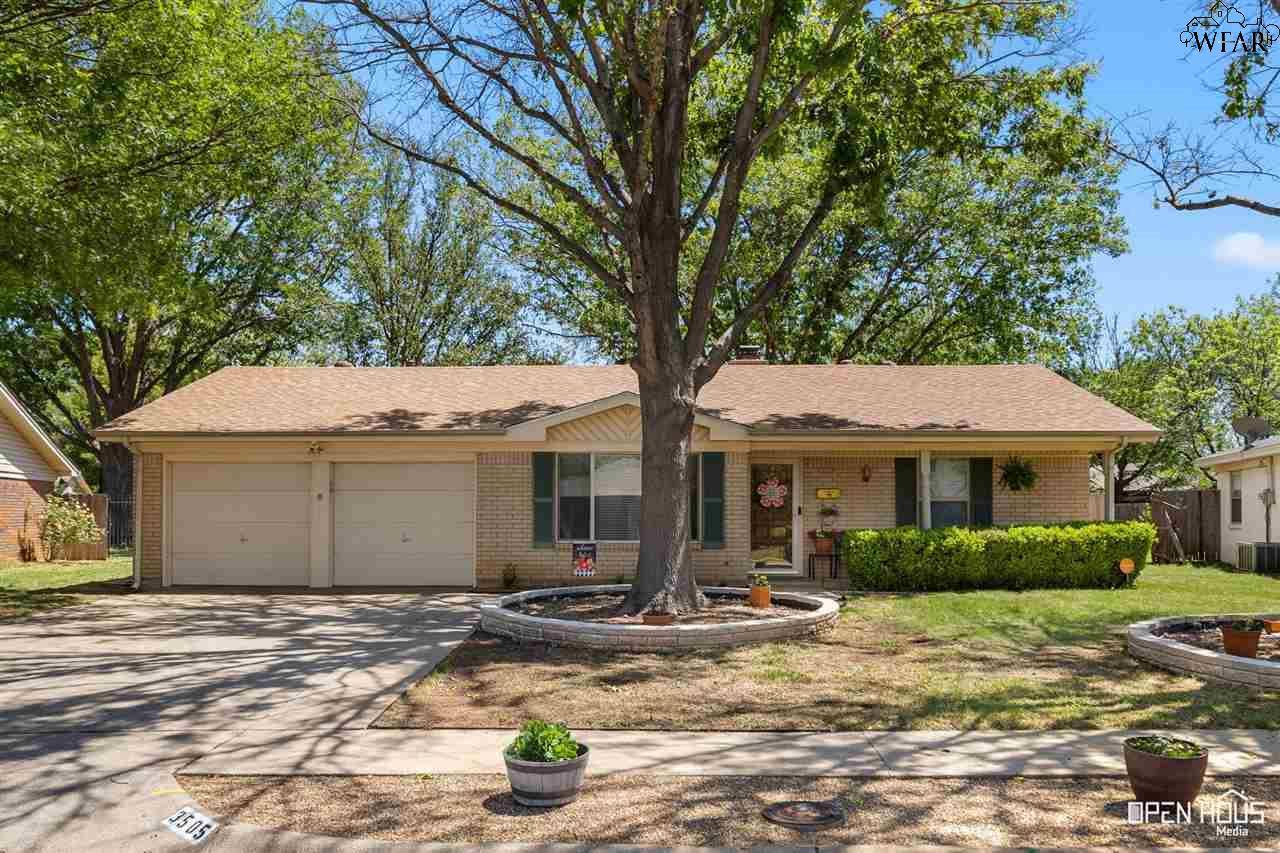 Wichita Falls, TX 76308,3505 CRANBROOK LANE