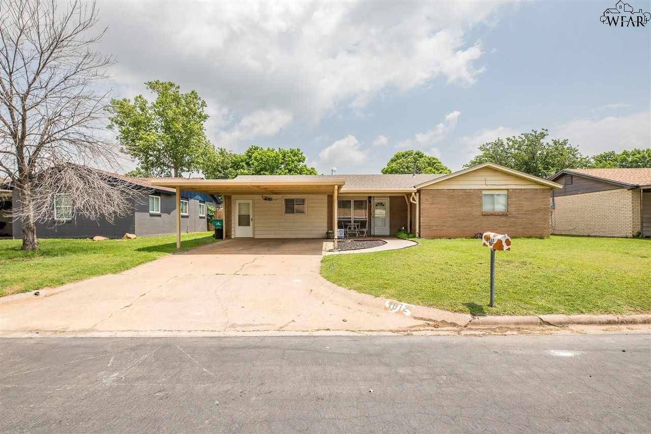 Iowa Park, TX 76367,1012 W LOUISA AVENUE