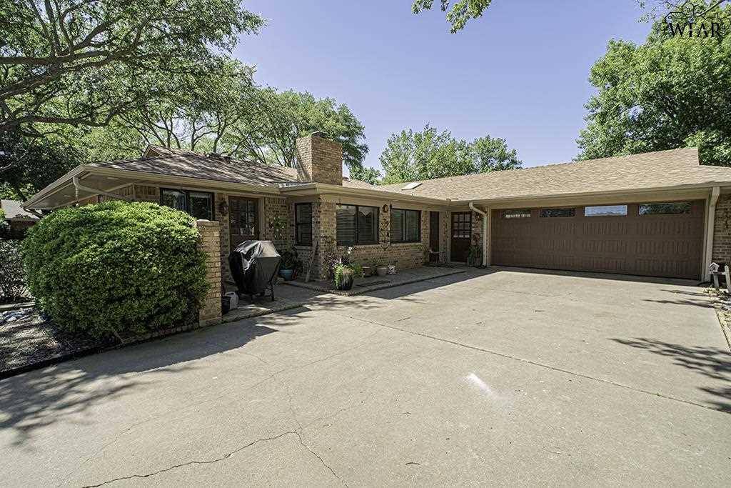 Wichita Falls, TX 76308,2513 N ELMWOOD CIRCLE