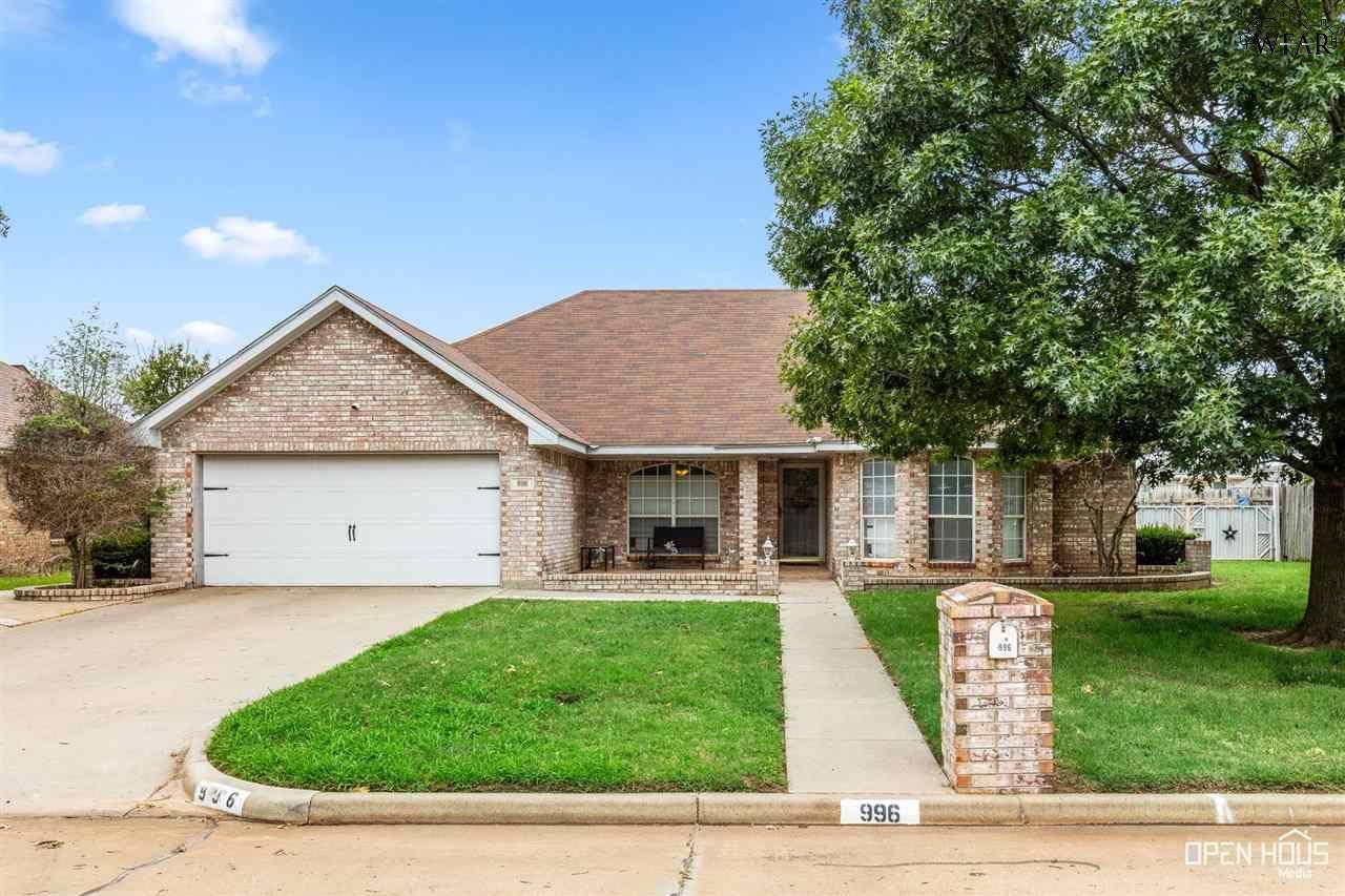 Burkburnett, TX 76354,996 COULTER DRIVE