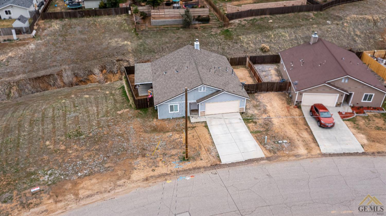 Tehachapi, CA 93561,21624 Loop Street