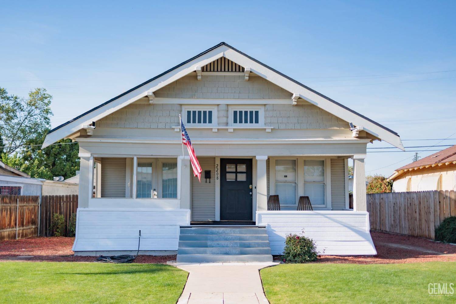 Bakersfield, CA 93304,2208 San Emidio Street