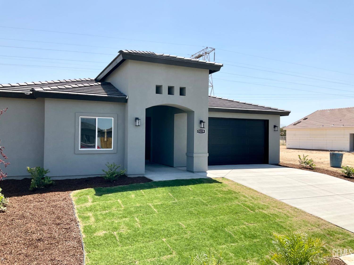 Bakersfield, CA 93306,5119 Hawkwatch Lane