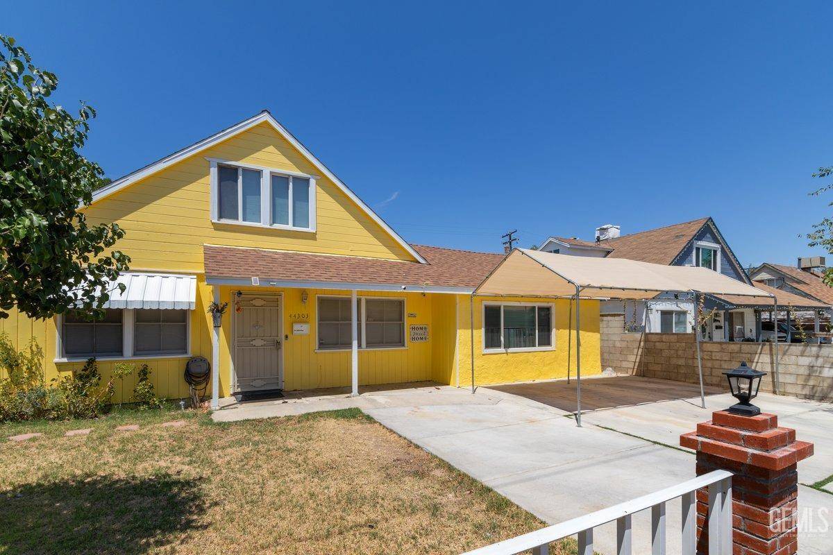 Lancaster, CA 93534,44303 Hardwood Avenue