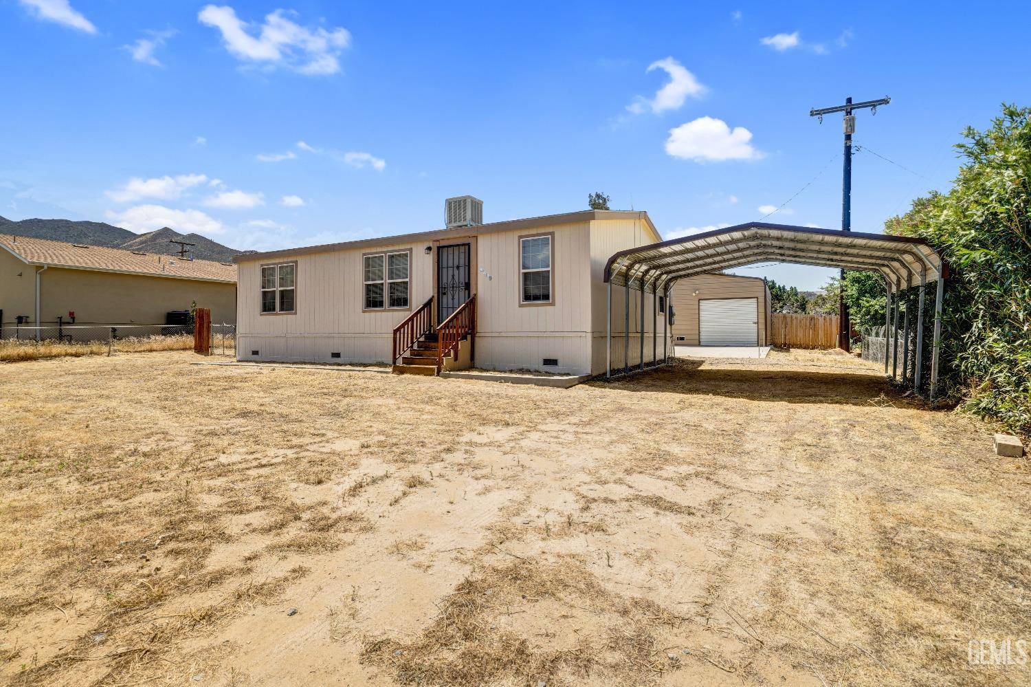 Lake Isabella, CA 93240,4209 Cactus Street