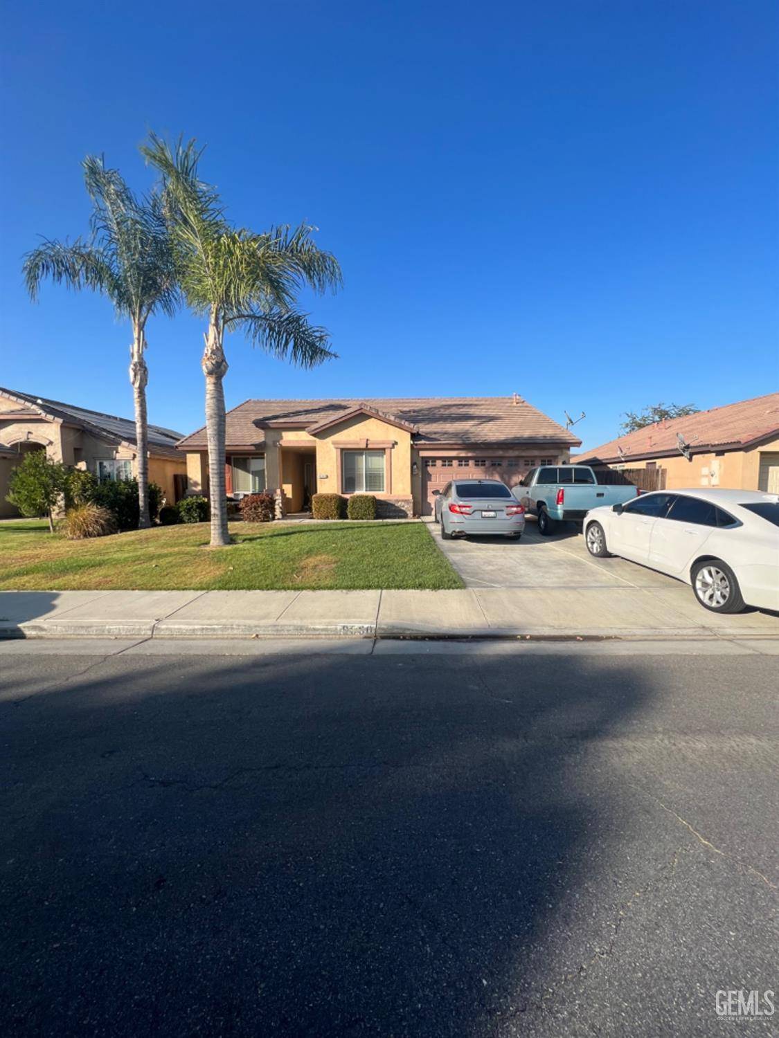 Bakersfield, CA 93313,9000 Wheat Grass Avenue