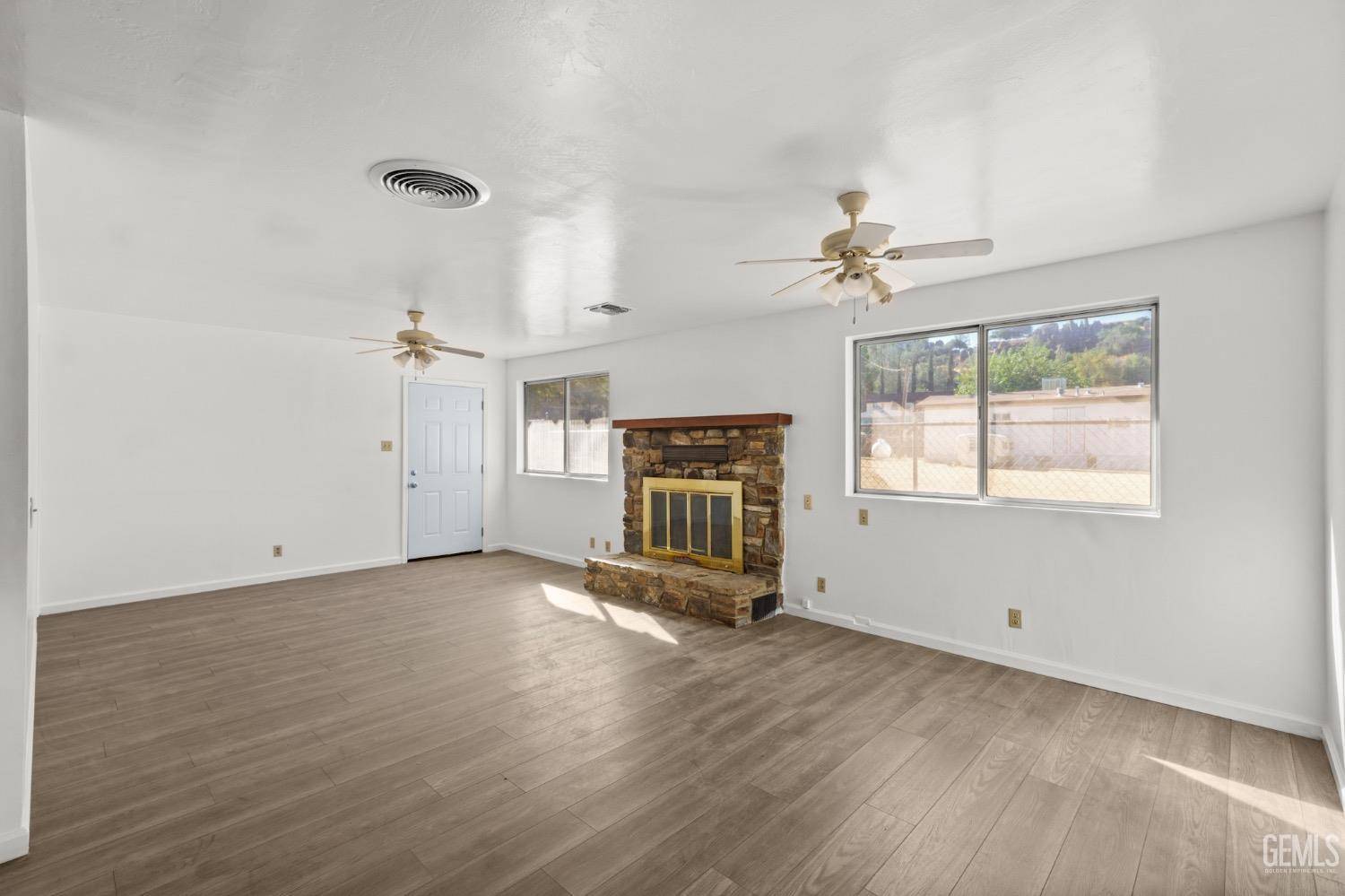 Lake Isabella, CA 93240,4208 Balboa Street