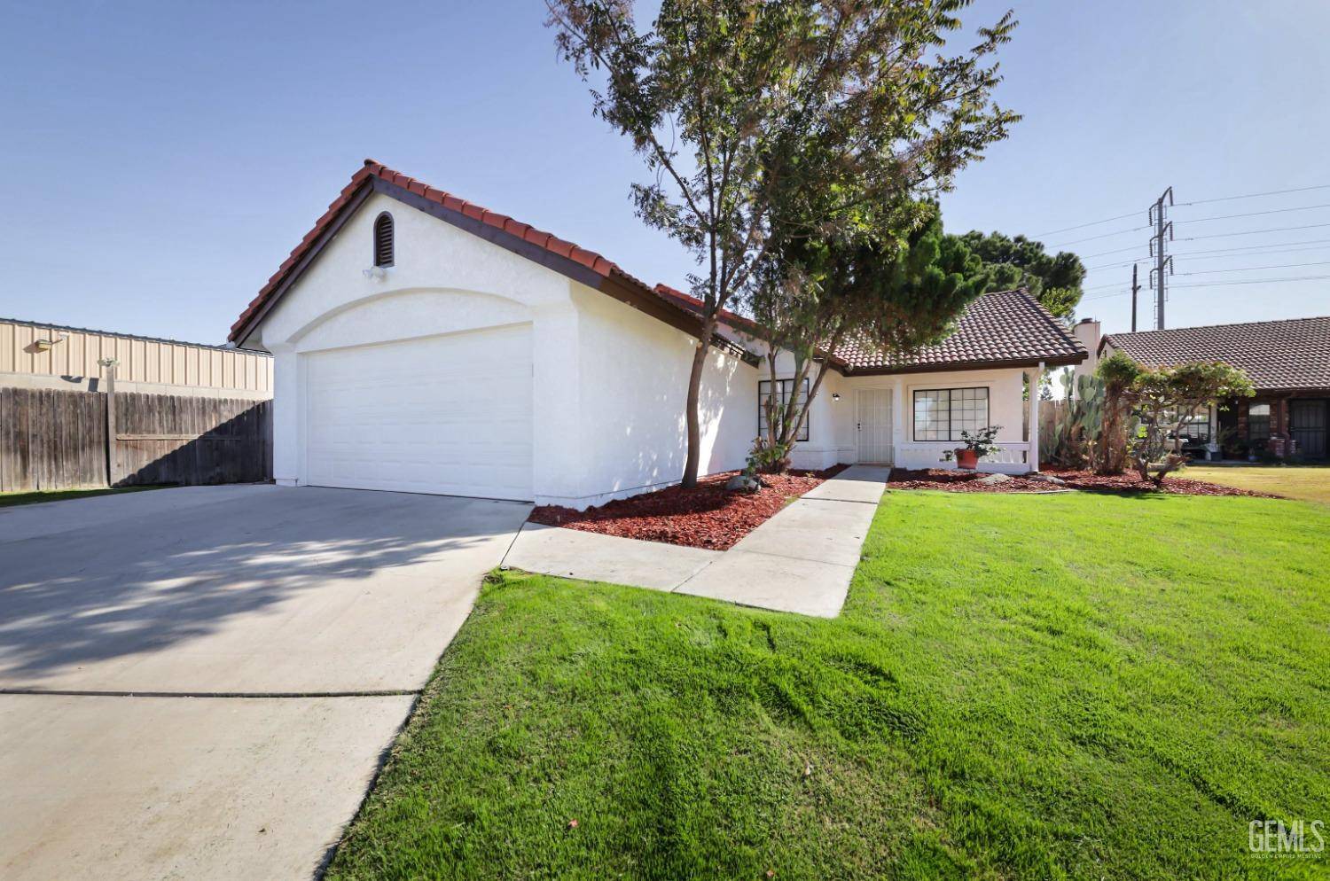 Bakersfield, CA 93311,8201 Hillyer Way