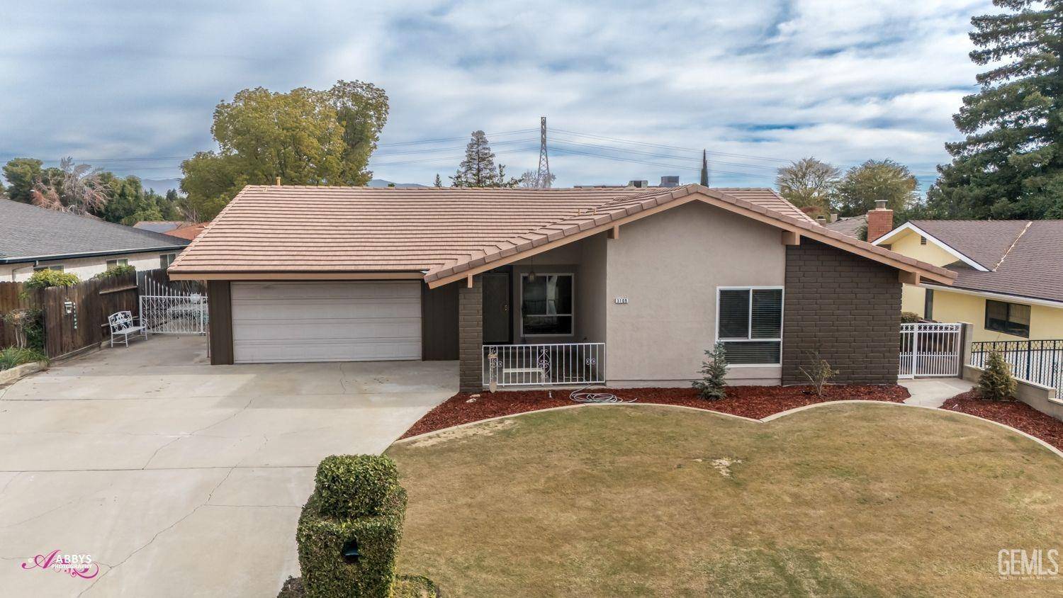 Bakersfield, CA 93306,3109 Sunview Drive