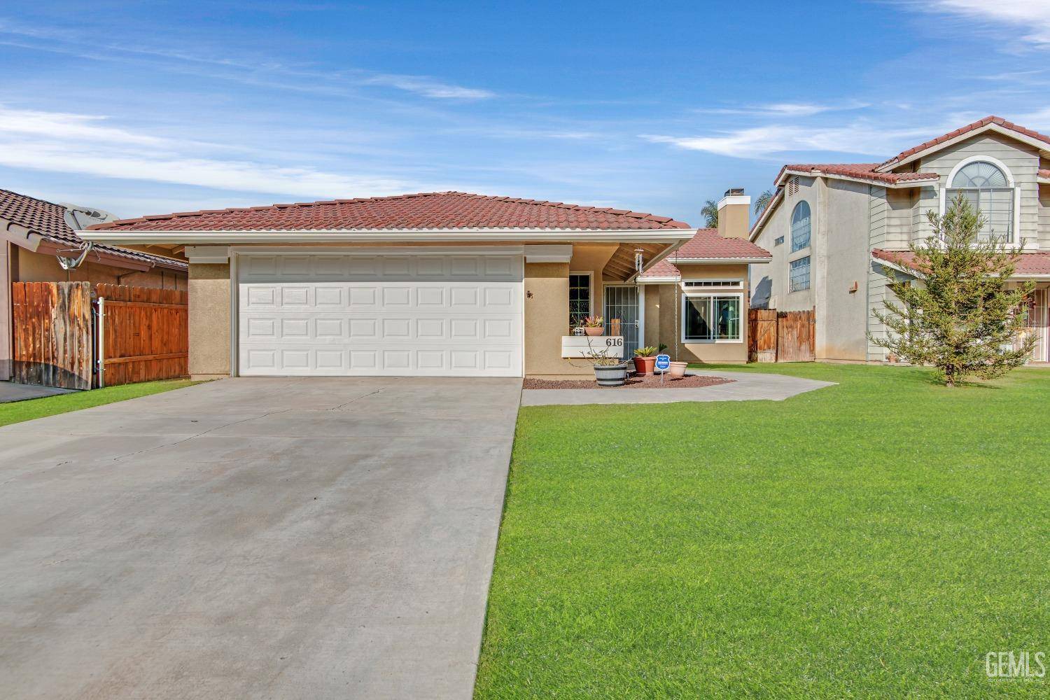 Bakersfield, CA 93308,616 Twinleaf Drive