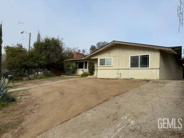 Bakersfield, CA 93306,4900 College Avenue