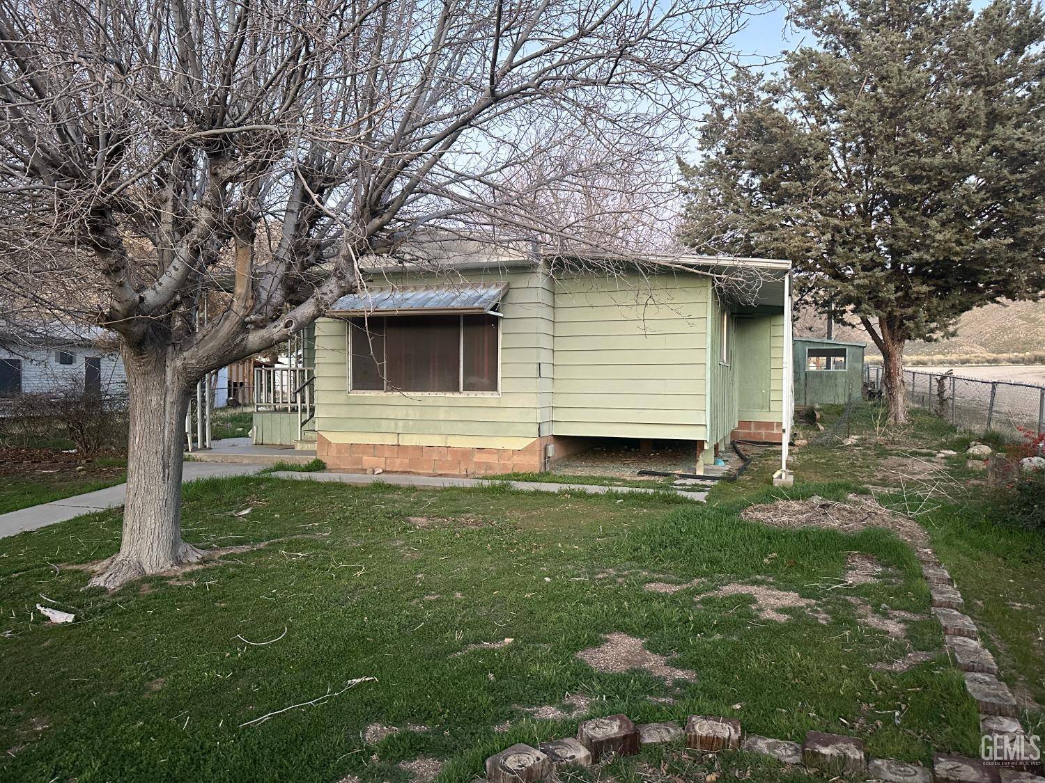 Onyx, CA 93255,7886 Rocky Hill Road