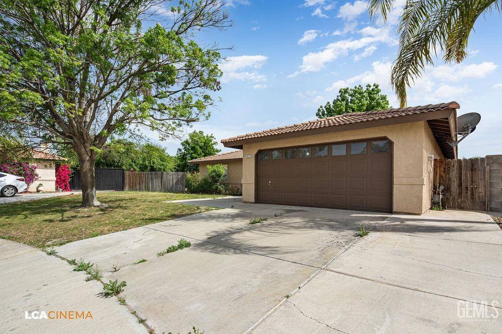 Shafter, CA 93263,613 Hitchcock Avenue