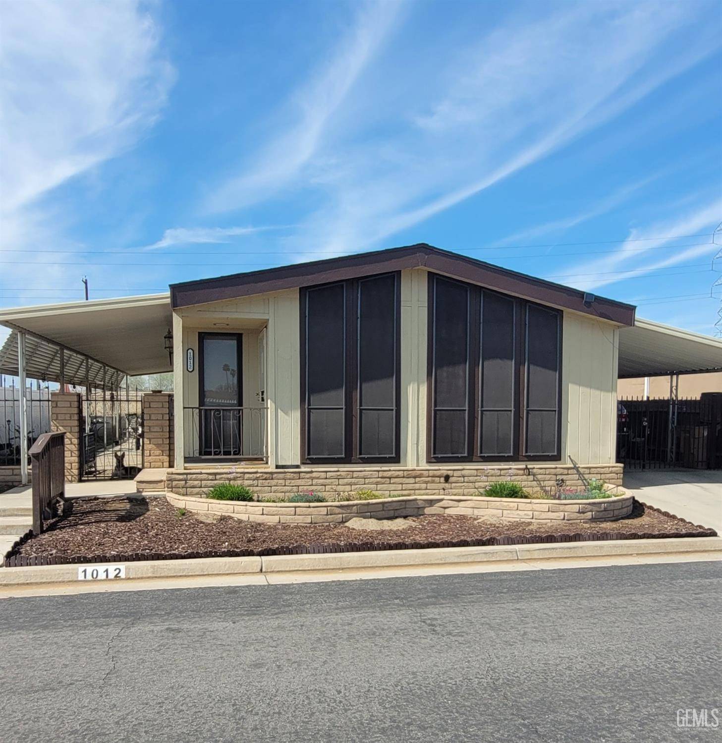 Bakersfield, CA 93301,1012 Coconut Way